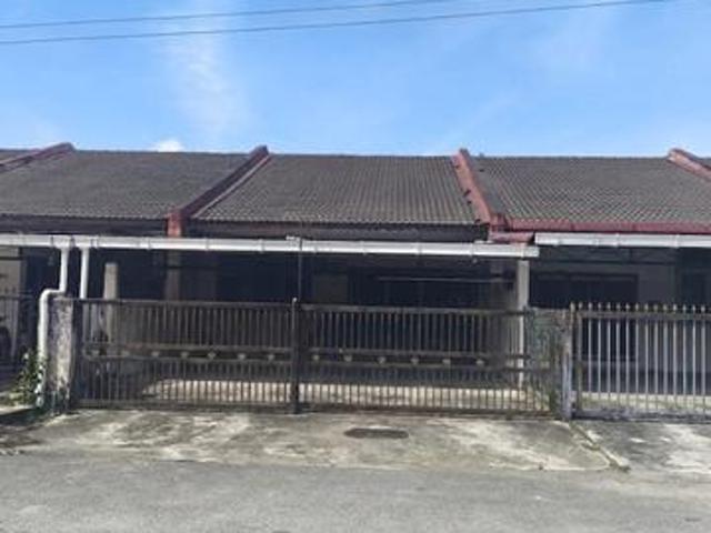 RARE UNIT Tabuan Laru single storey intermediate house for SALE