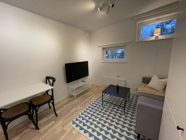 Täbylundsvägen, Spånga