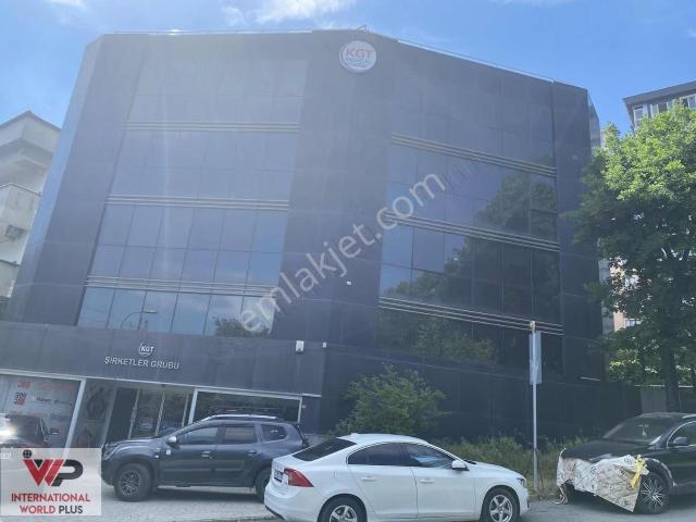 Tabela Degeri Yüksek Otoban Cepheli Kiralık İşyeri