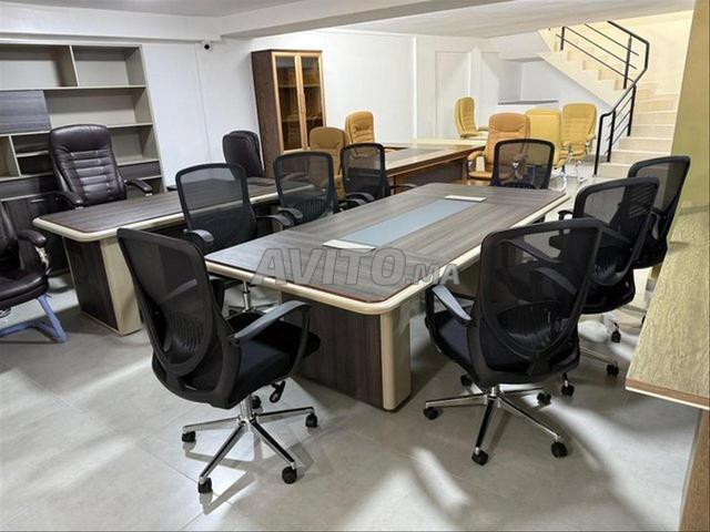 Table de réunion de luxe