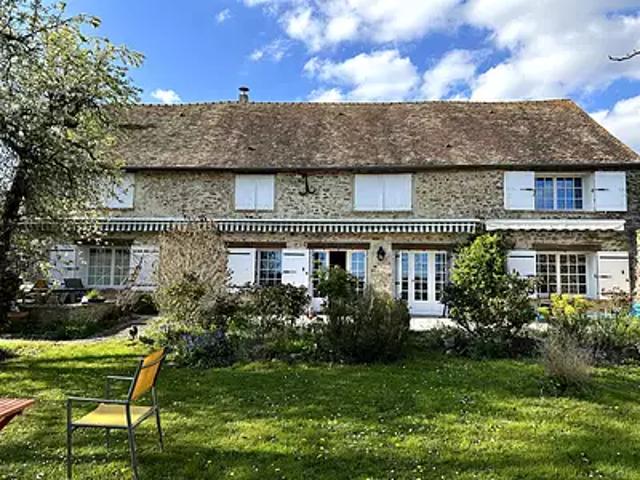 Tacoignières 78910 Achat / Vente maison 9 pièces t9 au dernier étage
