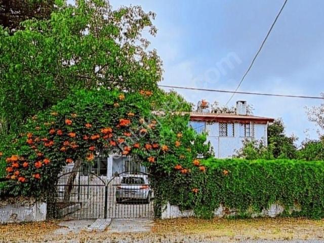 Taflan Yalı Mah. 465m2 Arsa İçinde Müstakil 2 Katlı Yazlık