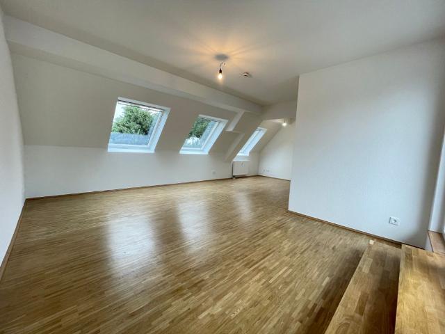 Tageslichtbad*Dachloggia*renovierte Übergabe