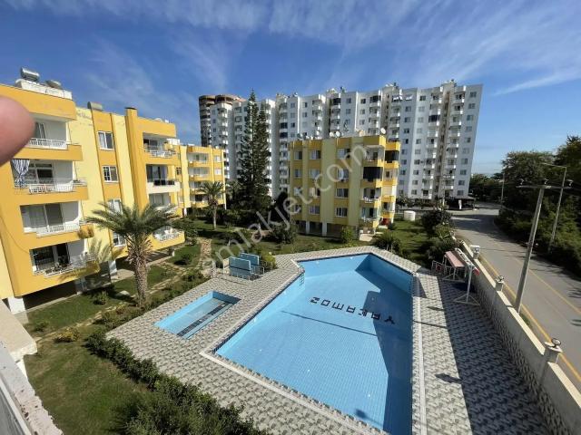 Taha Gayrimenkul Den Çeşmelide Kiralık 3+1 Daire Havuzlu