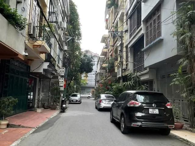 Tài chính 18 tỷ mà tậu được căn nhà mặt ngõ, ô tô tránh, gần trường tốt, Em Hà có căn này dành