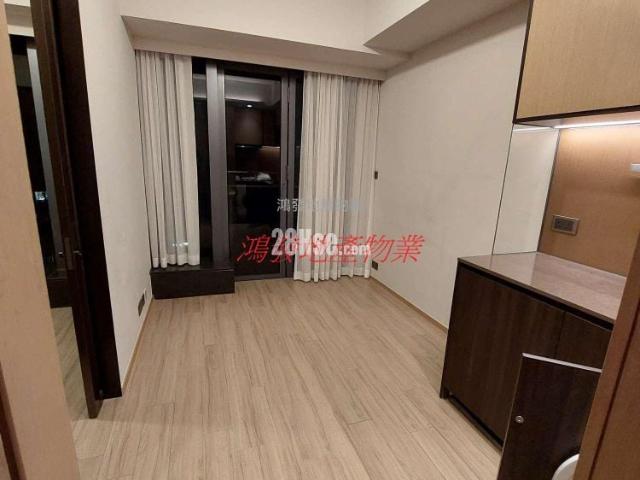 Tai Kok Tsui Cetus Square Mile [Agency Ads] Mid Floor 17 27|31/F,Tower 1, Middle Floor Close To Olympic Station, High End Club, One Bedroom And One Living Room, Low Rent, Looking For Good Hints