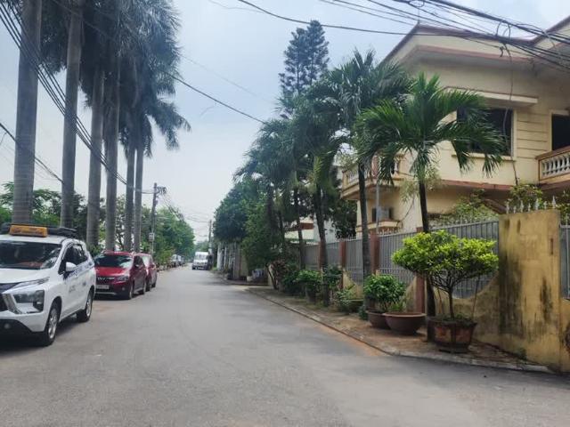 Tái Định Cư Yên Sở Hoàng Mai, Sát Công Viên Yên Sở, 6 tầng, gần 13t. Ỷ
