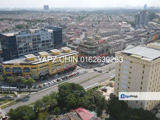 Taipan Business Centre, USJ 10