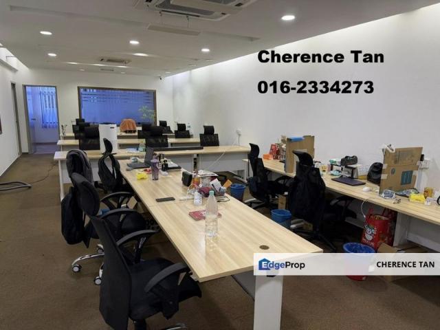 Taipan Business Centre, USJ 10