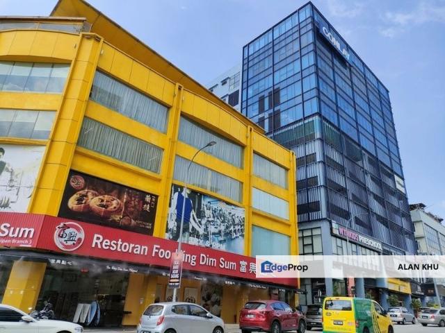 Taipan Business Centre, USJ 10