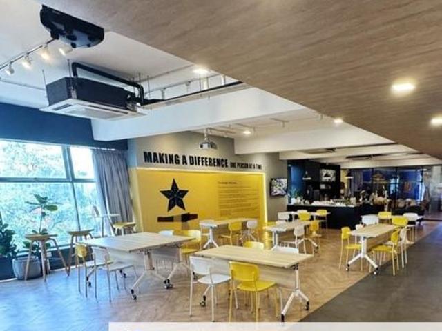 Taipan Business Centre, USJ 10