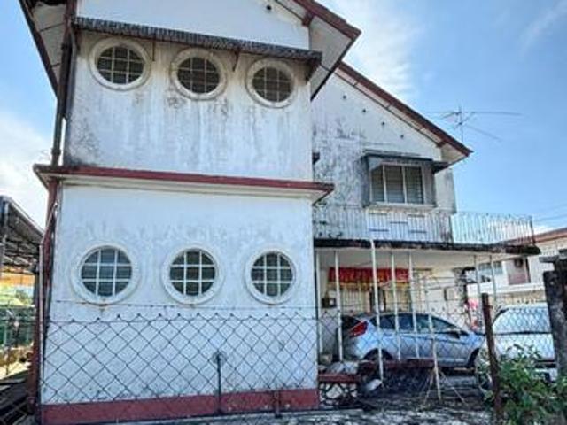 Taiping Prime Location Semi D Assam Kumbang Below Market Value 82k