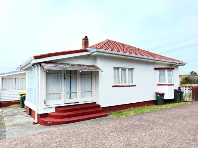 takanini, 4 bedrooms