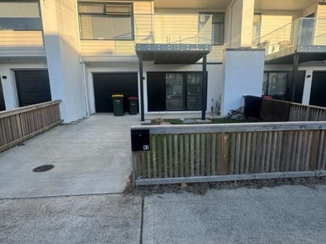 takanini, 4 bedrooms