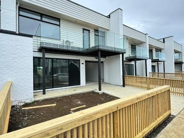 takanini, 4 bedrooms