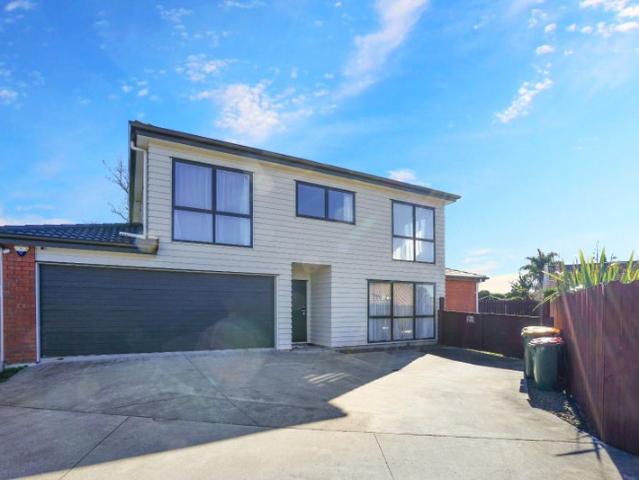 takanini, 5 bedrooms
