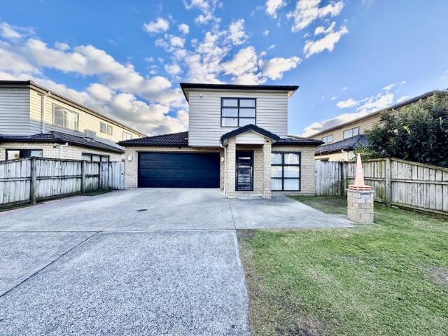 takanini, 5 bedrooms