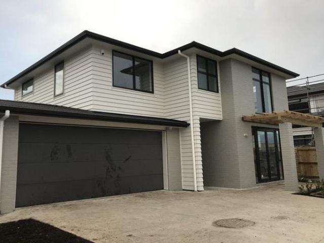 takanini, 5 bedrooms