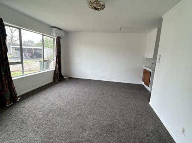 takanini, 2 bedrooms