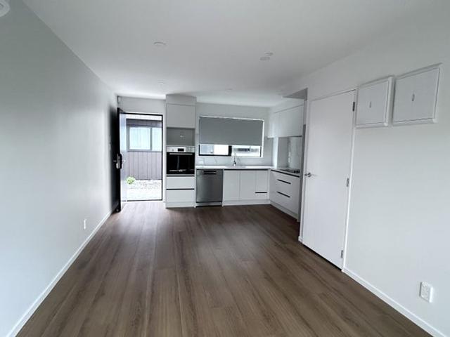 Takanini, 2 bedrooms