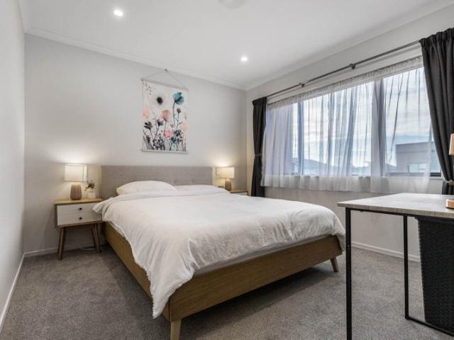 takanini, 2 bedrooms