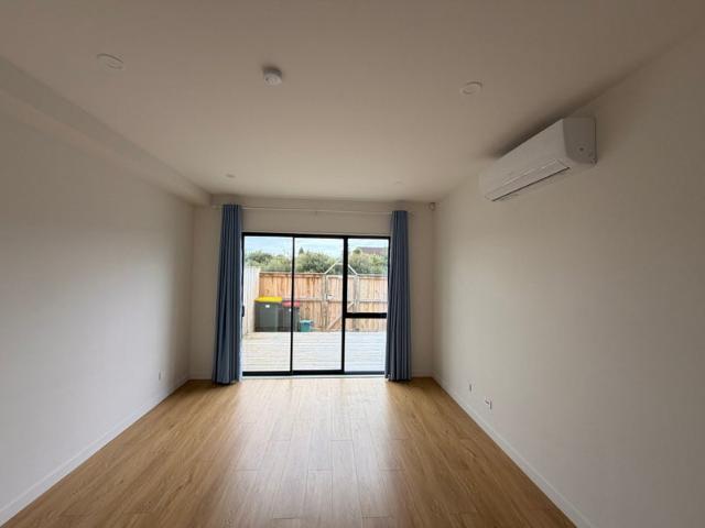 takanini, 2 bedrooms