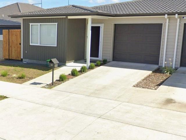 takanini, 3 bedrooms