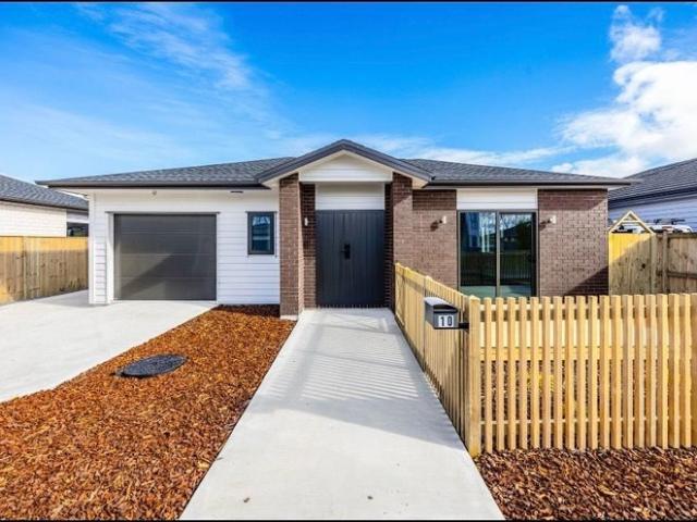 takanini, 3 bedrooms