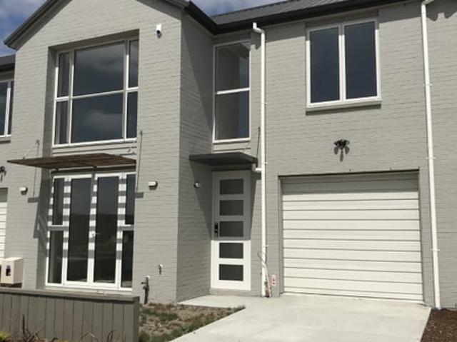 takanini, 3 bedrooms