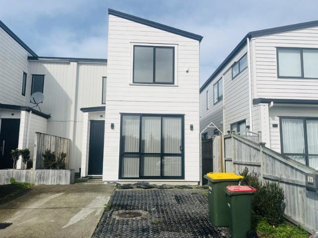 takanini, 3 bedrooms