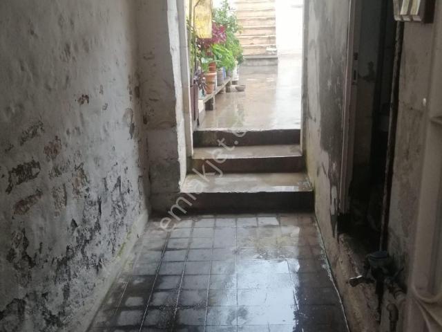 Takas Gayrimenkul'den Kilis akcurun'da Satılık Bakımlı Ve Masrafsız Eski Kilis Evi