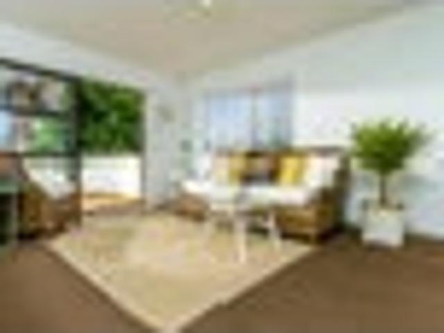 Takapuna, 4 bedrooms, $1100 pw