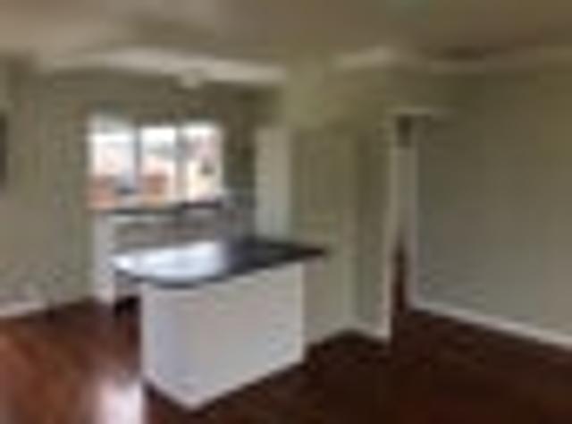 Takapuna, 2 bedrooms, $595 pw