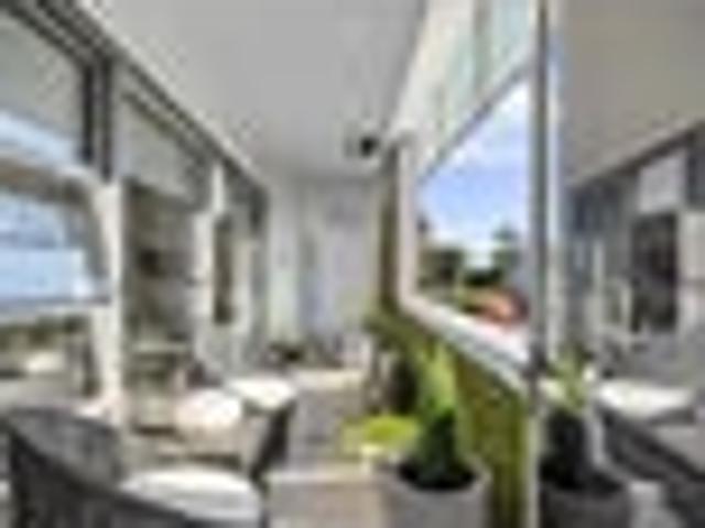 Takapuna, 3 bedrooms, $1075 pw