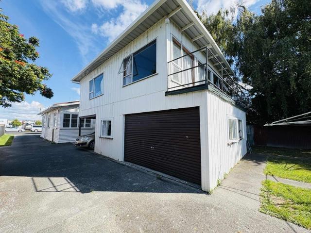 takaro, 4 bedrooms