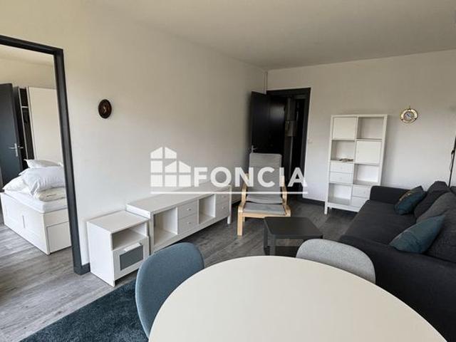TALENCE, appartement T2 avec grand balcon