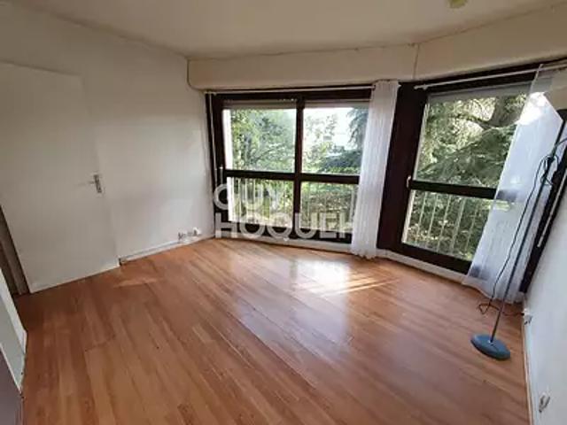 Talence 33400 Location appartement 1 pièce t1 cave parking