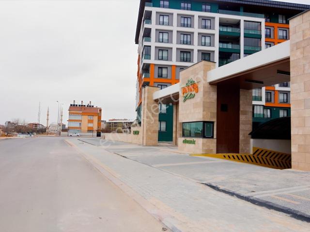 Talha Tozdumun'dan Pirireis Konutların'da Temiz Geniş 3+1kiralık