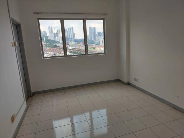 Tar villa apartment 998sf 3r2b basic wangsa maju