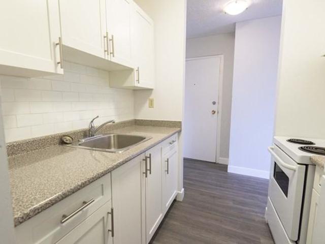 Tara Place Apartments Studio Apartment for Rent at 1039 View St, Victoria, BC V8V 4V6 Harris Green
