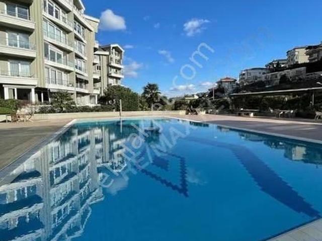Tarabya Aksoy Sitesi'nde Kiralık Lüks 3+1 Daire