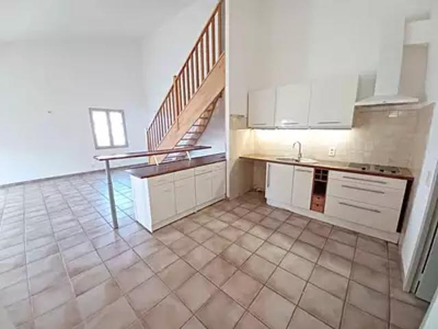 Tarascon 13150 Location appartement 4 pièces t4