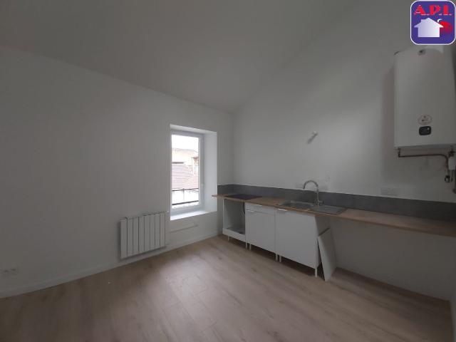Tarascon sur Ariège Location Appartement 09