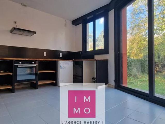 TARBES CENTRE BELLE DEMEURE 203 m² 6 chambres avec Jardin et garage