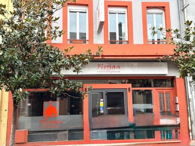 Tarbes Centre Immeuble De Rapport Libre Avec Local Commercia. 350m² Tarbes