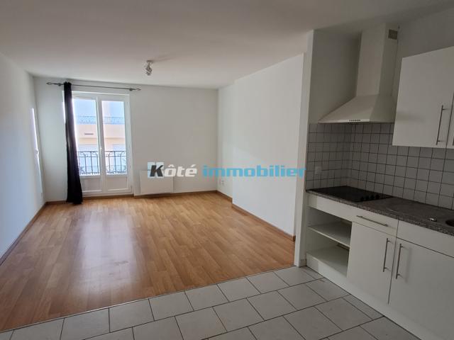 TARBES CENTRE STUDIO DE 26.68 M2 TRES BON ETAT