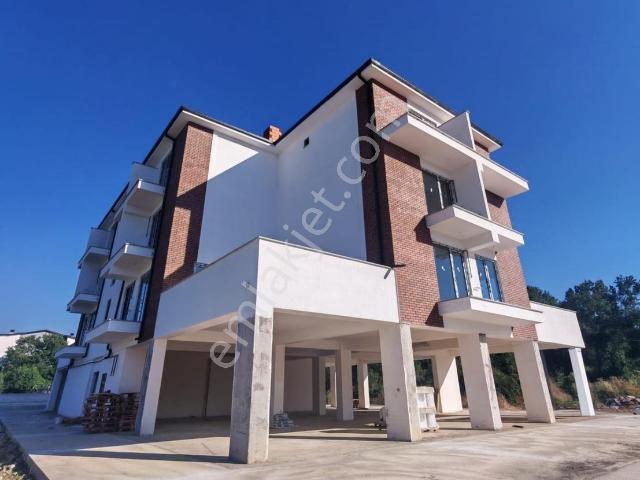 Tarcanlardan,kartepe,kent Meydan'ında, 1+1 Daire Kiralık