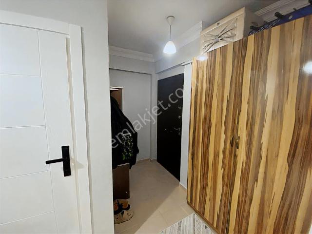 Tarcanlardan İzmit Yeşilova Merkezde 2+1 Giriş Kat Satılık Daire