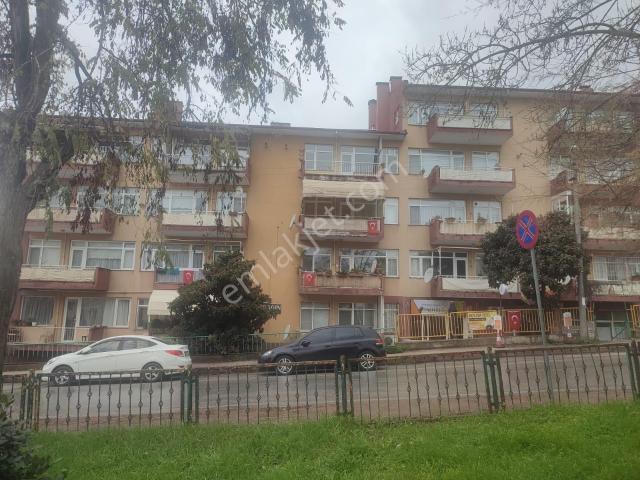 Tarcanlar'dan İzmit Yenimahalle lise Karşısı Kiralık 2+1 Daire