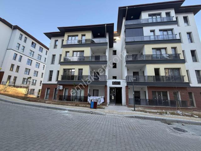 Tarcanlardan İlimtepe Tokide Avantajlı 3+1 Kiralık Daire!
